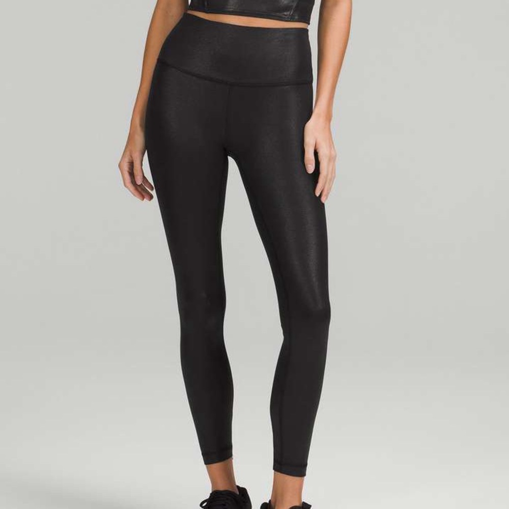 LULULEMON NWT Wunder Train High Rise Tight 25” Foil